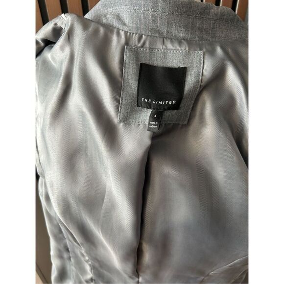 The limited gray and pink striped blazer work attire office wear size 4 - Picture 7 of 9
